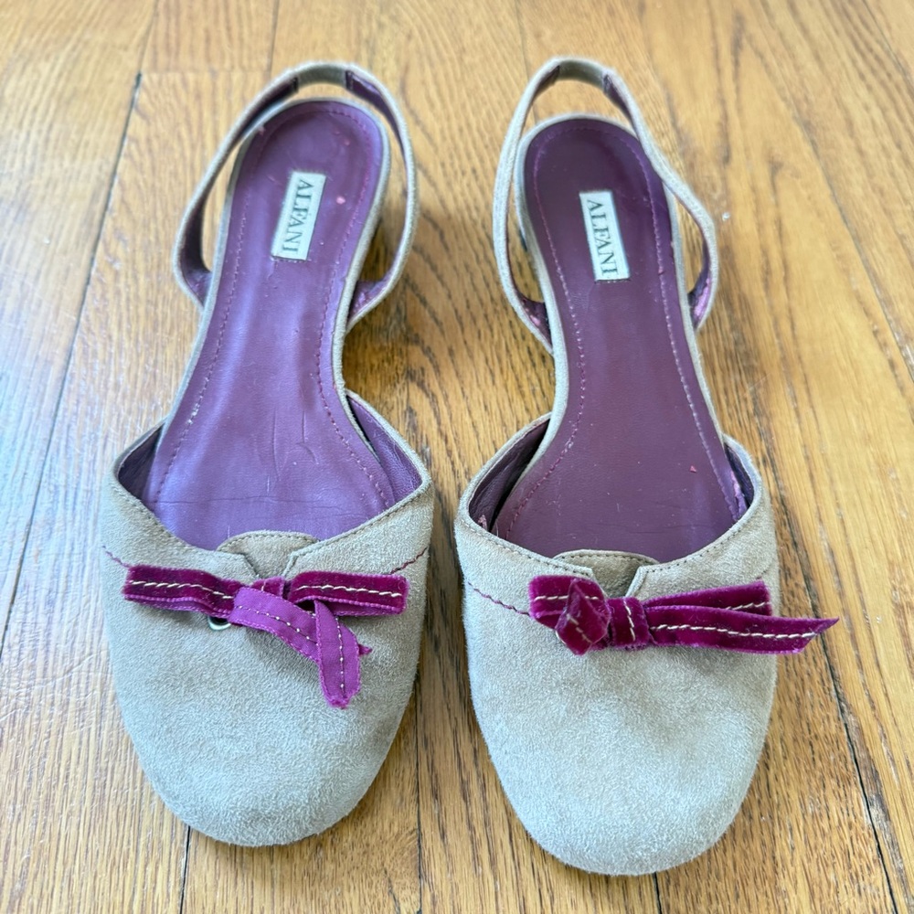 Alfani Women's Tan Suede Sling-back Flats with Purple Bow